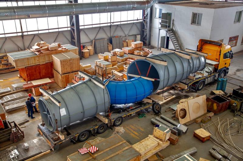 �� ���������� �������� ����� ������: ��������� ������ ��� ���������� ����, � ���� - ��� �� ���� � �����������