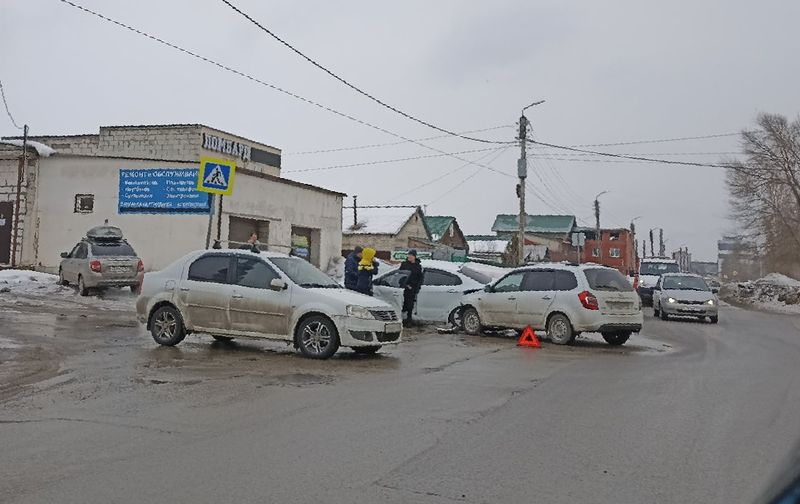 ��� ����������, ������������� �� ���������� ����������� � �������, ������� �������� � �������� ��������� ��������������