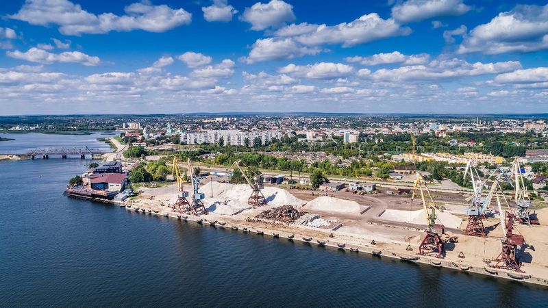 ���������� ���� ������������ 50-������ ������ �� ��� �����������