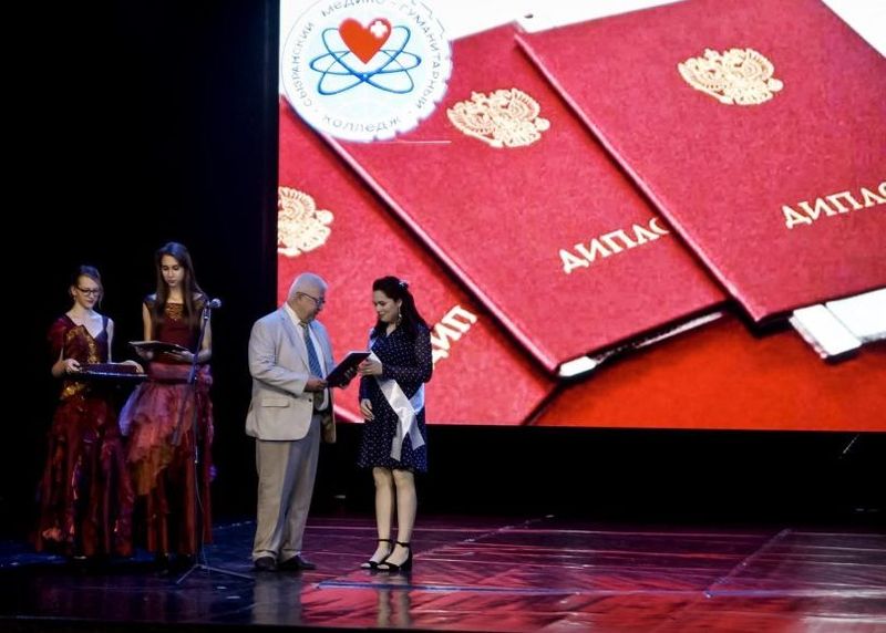 � ���� ������� ������� ����� 300 ������� ������������, 88 �� ��� - � ��������