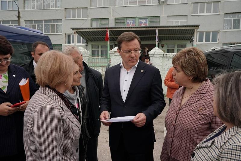 ������� ������ ������� � ����� � ��������, ��� ���� ��-�� ������ �� ����� ����������, � �������� ���� ��������� ����������