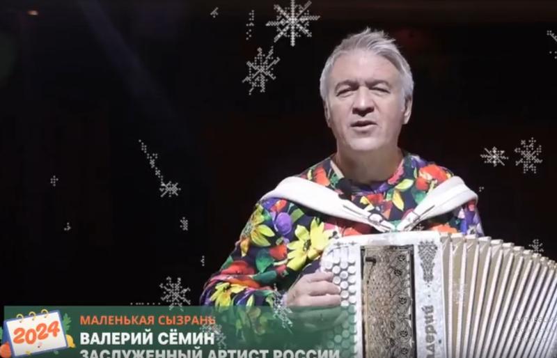     :  Ѹ    ,     