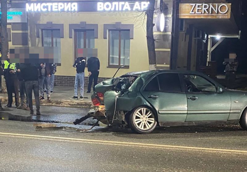 �� ����� ��������� ��������� ��� � �������� ���������� Mercedes