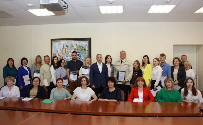 ���� ������: � ���������� ������ ���������� ��� ������� � �����������-��������� �������� ������� ������ �������