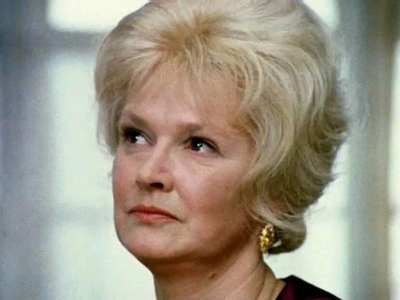 Умерла актриса, сыгравшая жену Семёна Семёновича Горбункова в «Бриллиантовой руке»