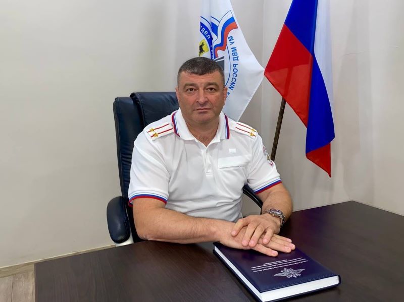 Подполковник полиции Александр Кузьмин обратился к сотрудникам и ветеранам Госавтоинспекции