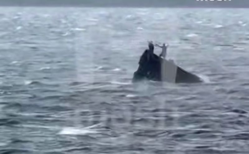 На Волге в Самарской области затонул плавучий дом - ведутся поиски пропавшего