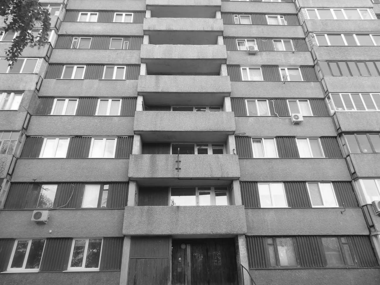 ����� �������� ����������� � ����������� �� � 16-������ � �������